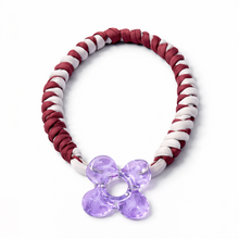 Load image into Gallery viewer, Violeta Flower Necklace
