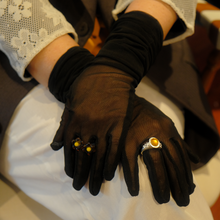 Cargar imagen en el visor de la galería, Abuela's Ring
