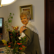 Cargar imagen en el visor de la galería, Upcycled Blazer con Encaje
