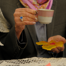 Cargar imagen en el visor de la galería, Flower Coaster
