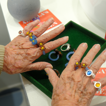 Cargar imagen en el visor de la galería, Margaritas Ring
