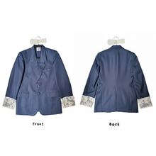 Cargar imagen en el visor de la galería, Upcycled Blazer con Encaje
